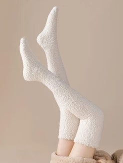 Uzun Yünlü Peluş Çorap